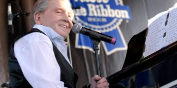 A murit Jerry Lee Lewis. Starul rock n’ roll s-a stins din viață la 87 de ani