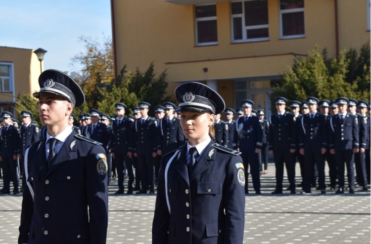 O nouă promoție de polițiști la Cluj-Napoca