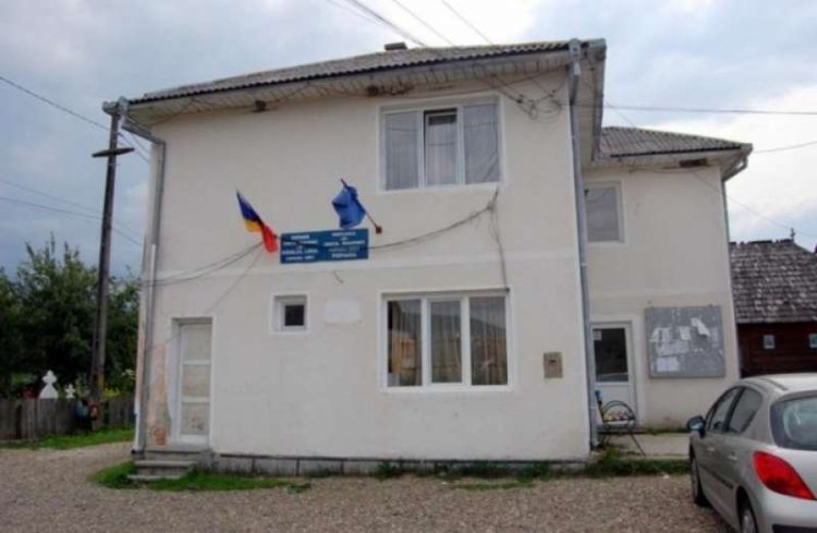 Percheziţii la Primăria Şieu. Prejudiciul cauzat este de 90.000 lei