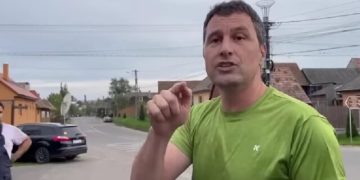 Tanczos Barna le-a vorbit în maghiară activiștilor Declic care au mers să-i reproșeze că nu protejează parcurile naționale