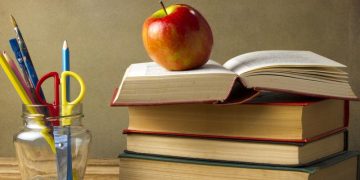 Zi liberă pentru profesori și elevi de Ziua Educației