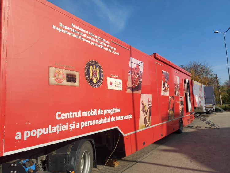 Caravana “Fii pregătit” și Centrul mobil pentru răspuns la situații de urgență, în Baia Mare şi Sighetu Marmaţiei