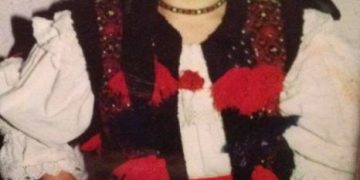 Carmen Chindriș, imaginea adorabilă din copilărie