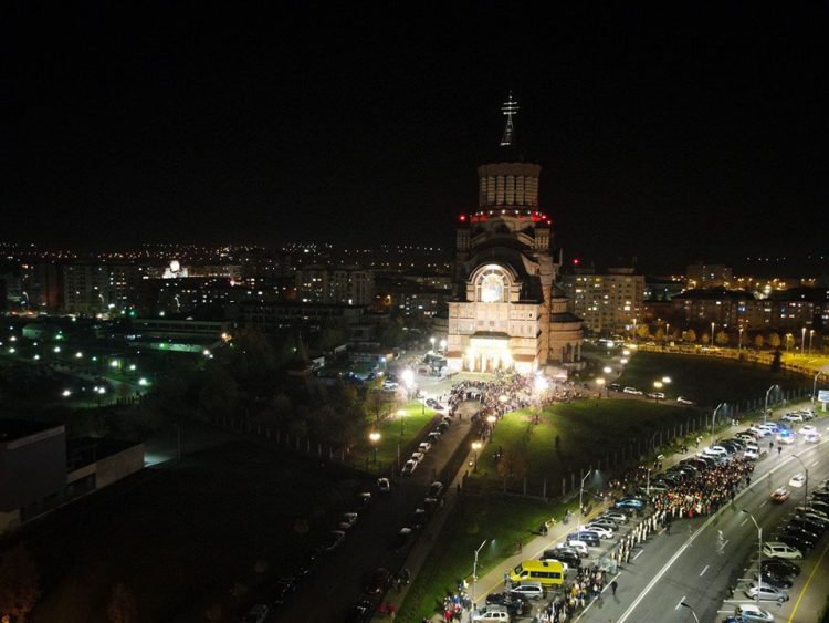 Eveniment de mare cinste la Catedrala Episcopală „Sfânta Treime” din Municipiul Baia Mare. FOTO