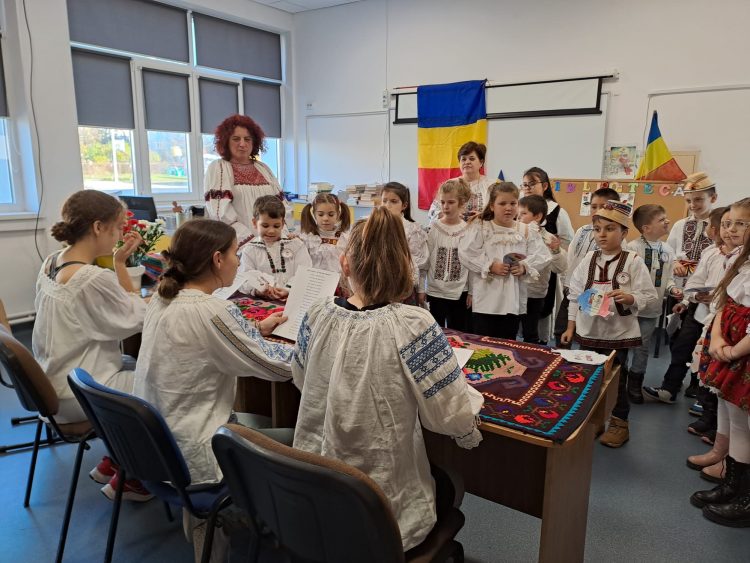 Școala Gimnazială Nr.18 Baia Mare, activități de nota 10 cu ocazia zilei de 1 Decembrie