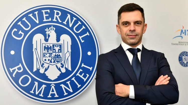 Demisia! Acest individ nu mai poate reprezenta statul român în niciun context!