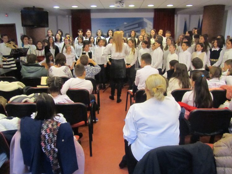 „1 Decembrie – Ne unește”, eveniment cultural la Biblioteca Judeţeană din Baia Mare