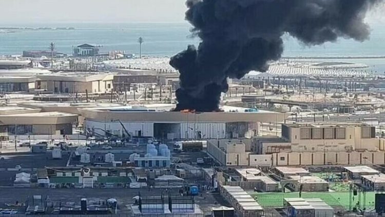 Incendiu uriaș în Qatar, în apropierea stadionului pe care joacă sâmbătă seara Argentina cu Mexicul