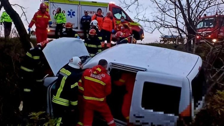 O nouă serie NEAGRĂ de accidente, în România. Zeci de răniți și morți pe șosele