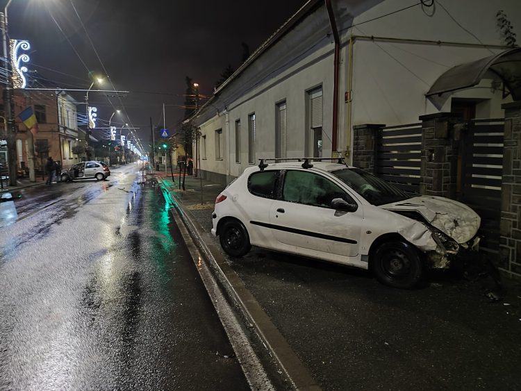 IMPACT FRONTAL pe străzile din Baia Mare! DE ULTIM MOMENT