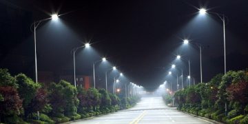 Fonduri de la buget pentru modernizarea iluminatului public stradal în 22 de localități din Maramureș!