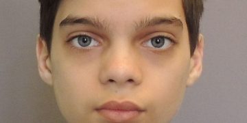 Un băiat de 15 ani dispărut de acasă, căutat de poliţiştii sătmăreni