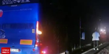 Accident major pe DN1, cu un autocar care transporta 72 de pasageri. La fața locului acționează mai multe echipe medicale