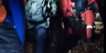 Căutările celor doi ucraineni rătăciți în Munții Maramureșului au fost oprite din cauza condițiilor meteo