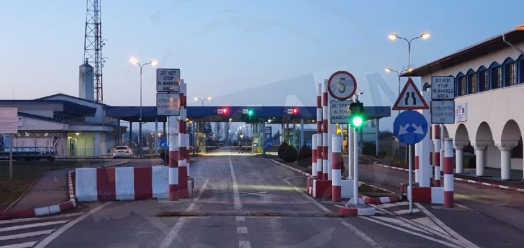 Probleme la sistemul informatic ucrainean. Blocaje la frontieră