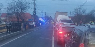 Impact la Tăuţii Măgherăuş, trafic blocat!