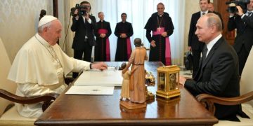 Vaticanul a cerut scuze Rusiei în urma unor declaraţii ale Papei Francisc privind războiul din Ucraina