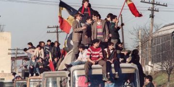 Să ne aducem aminte. 22 decembrie 1989 – Fuga Ceaușeștilor și constituirea Consiliului Provizoriu al Frontului Salvării Naţionale