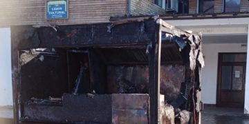 ACTUALIZARE: Rulotă de tip fast food făcută scrum la Botiza – FOTO