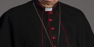 Întru mulți și binecuvântați ani, Preasfințite Părinte Episcop!