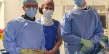 Trei cazuri de patologie aortică abdominală complexă, cu risc vital, rezolvate endovascular cu succes la Spitalul Județean de Urgență Baia Mare