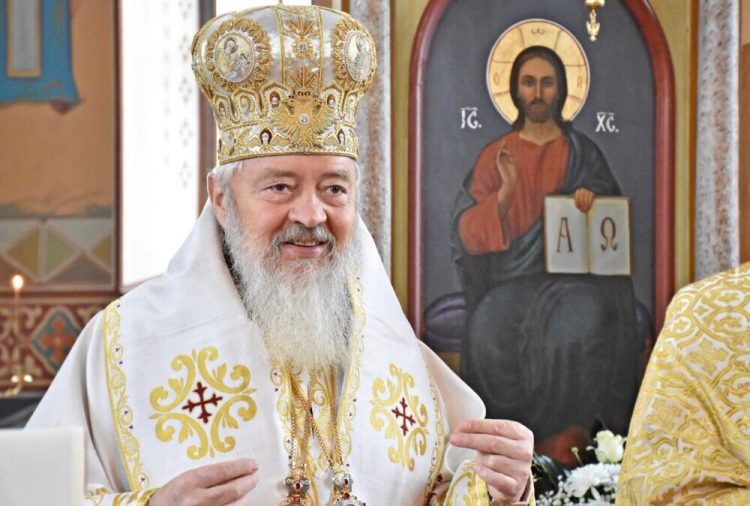 ÎPS Andrei Andreicuţ, Mitropolitul Clujului, Maramureşului şi Sălajului, împlinește 74 de ani