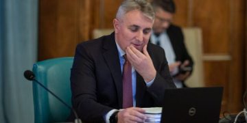 O nouă moțiune simplă împotriva ministrului Bode, după decizia de plagiat a Comisiei de Etică a Universității Babeș-Bolyai