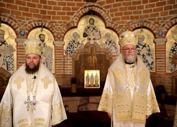 Hramul școlilor teologice sărbătorit la Catedrala Episcopală „Sfânta Treime”