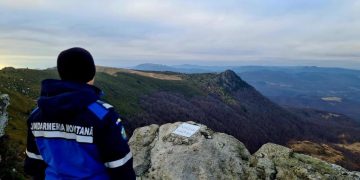 Jandarmii montani la datorie în minivacanța de Mica Unire. Recomandări pentru iubitorii de drumeţii montane