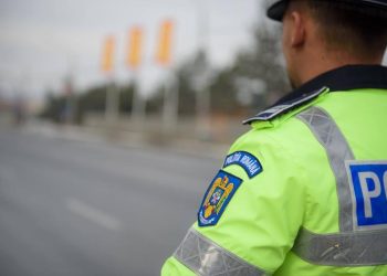 Pompier arestat preventiv după ce a condus băut un taxi, a rămas fără permis și apoi s-a urcat iarăşi la volan