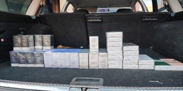 Depistat de poliţiştii de frontieră cu maşina plină de parfumuri de marcă, susceptibile a fi contrafăcute