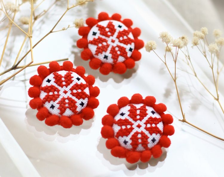 Târg de mărţişoare şi cadouri de 8 Martie, la Galeria Várvédő din Baia Mare