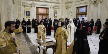 Ierarhii Episcopiei Ortodoxe Române a Maramureșului și Sătmarului, la şedinţa de lucru a Sinodului BOR