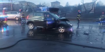 ACTUALIZARE: Accident teribil pe bulevardul Independentei: 5 victime, una decedată și 4 rănite. VIDEO
