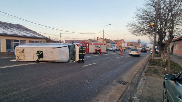 Accident extrem de grav în această dimineaţă, cu 19 persoane implicate