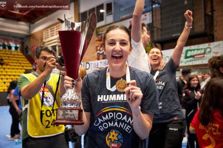 Băimăreanca Eliza Buceschi, încă doi ani la Rapid București!