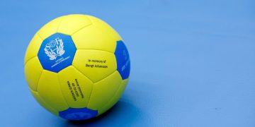 Cum Pariezi la Handbal