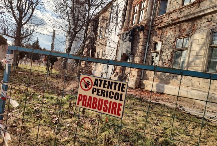 Ruina fostului Palat Episcopal greco-catolic din Baia Mare. VIDEO