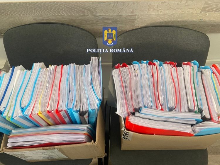 Ce au găsit poliţiştii la Petrova în urma celor 117 percheziţii