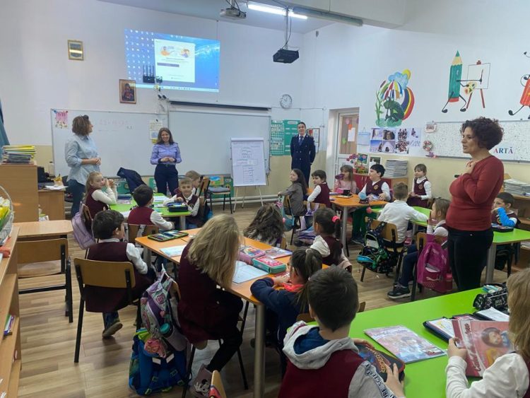 Programul TEDI – Școala Siguranței. Lecţie la Școala Gimnazială „Nicolae Iorga” din Baia Mare