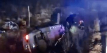 ACCIDENT în Coplean, o mașină a ieșit în decor și s-a răsturnat