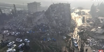 Turcia / Siria. Imagini apocaliptice din dronă. Oamenii prinși sub dărâmături ţipă disperaţi după ajutor