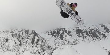 Băimăreanul Patric Iluţ, lider mondial la slopestyle snowboarding
