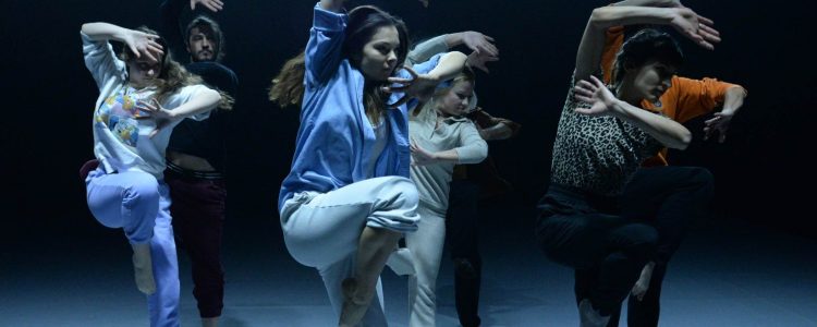 Premieră. “Placebo”, spectacol de dans contemporan la Teatrul Municipal Baia Mare