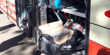 1.100 de pachete cu ţigări au descoperit poliţiştii de frontieră în geamantanele unui ucrainean