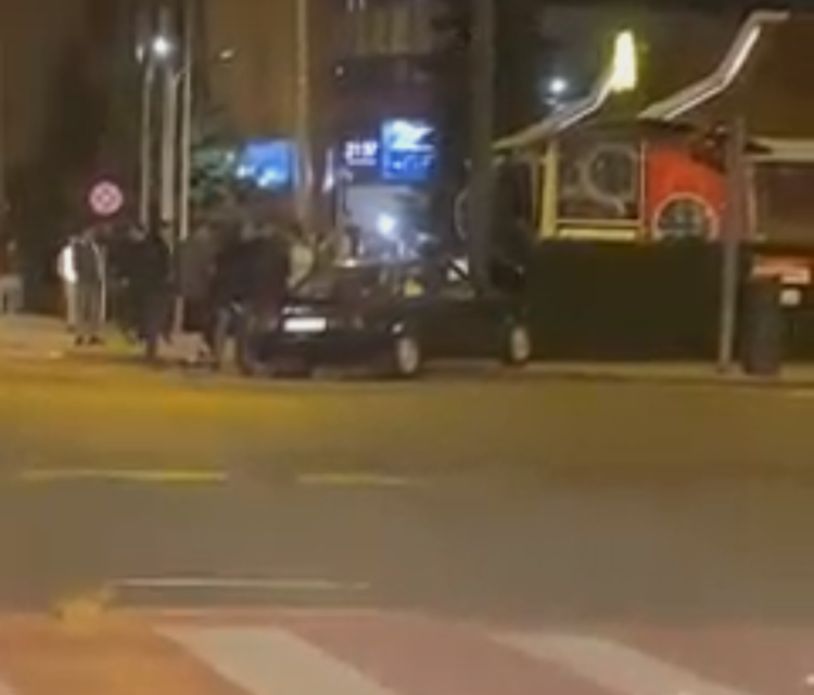 Accident în toiul nopții. Un băimărean a ieșit în decor în mijlocul orașului. VIDEO