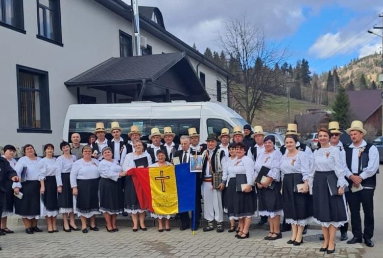 CORUL „ARMONIA CHIOREANĂ” DIN CIOLT, UN BINEMERITAT LOC III👏 LA FESTIVALUL-CONCURS NAȚIONAL DE MUZICĂ CORALĂ RELIGIOASĂ „BUNA VESTIRE” FUNDU MOLDOVEI