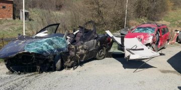 O altă zi neagră pe șoselele patriei. Doi bătrânei au murit într-un accident