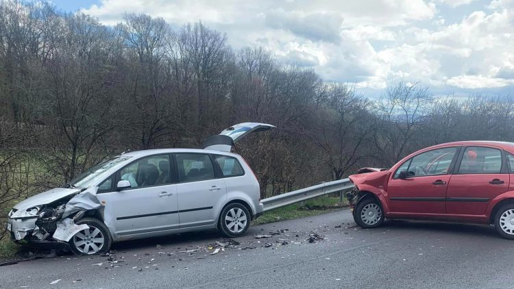 Impact puternic pe DN 18B, între Cărbunar și Groși