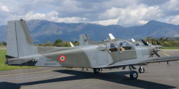 Două avioane militare care făceau exerciții deasupra Romei s-au ciocnit în aer
